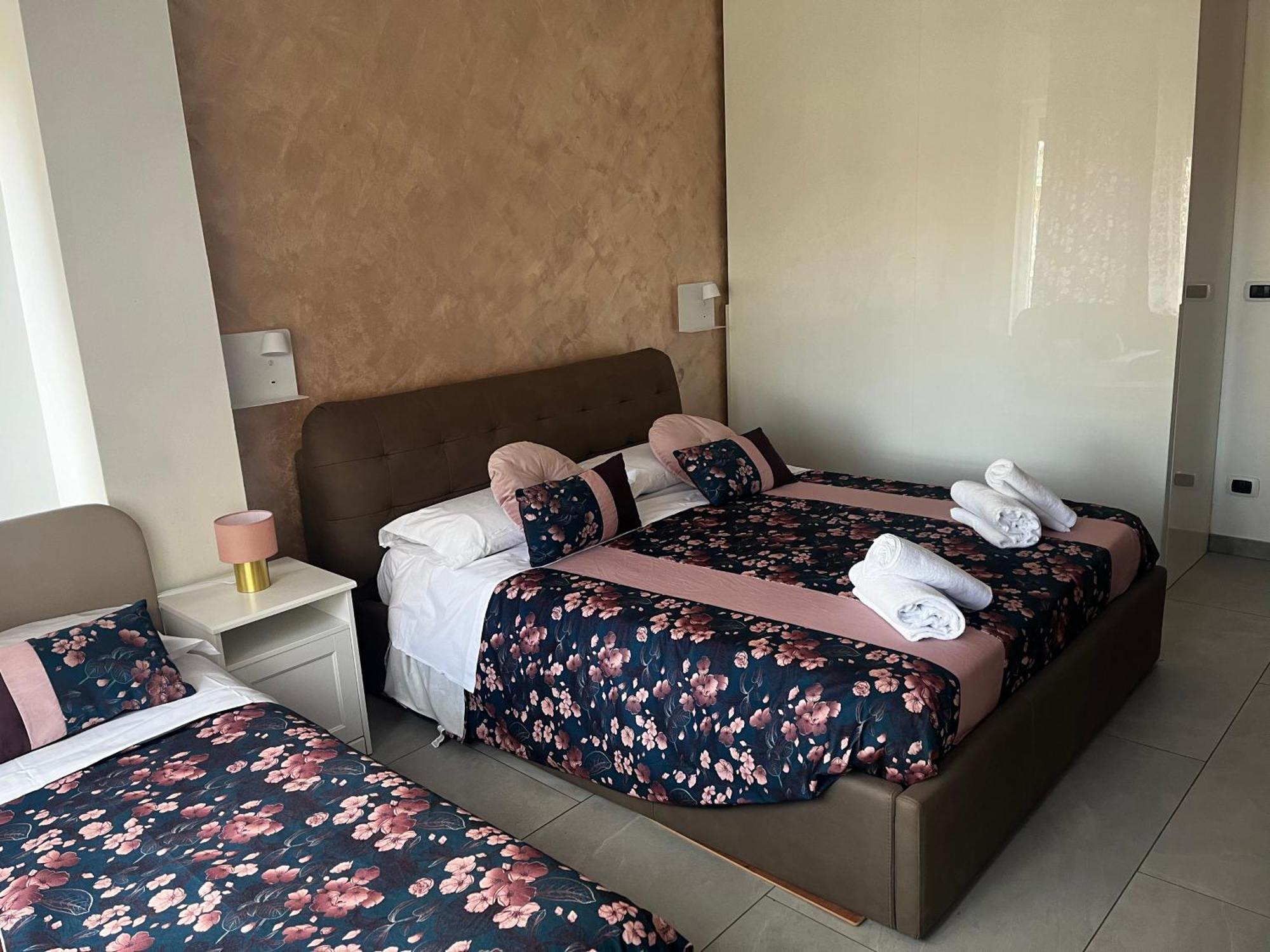 Albachiara Suite Rooms Bologna Eksteriør billede